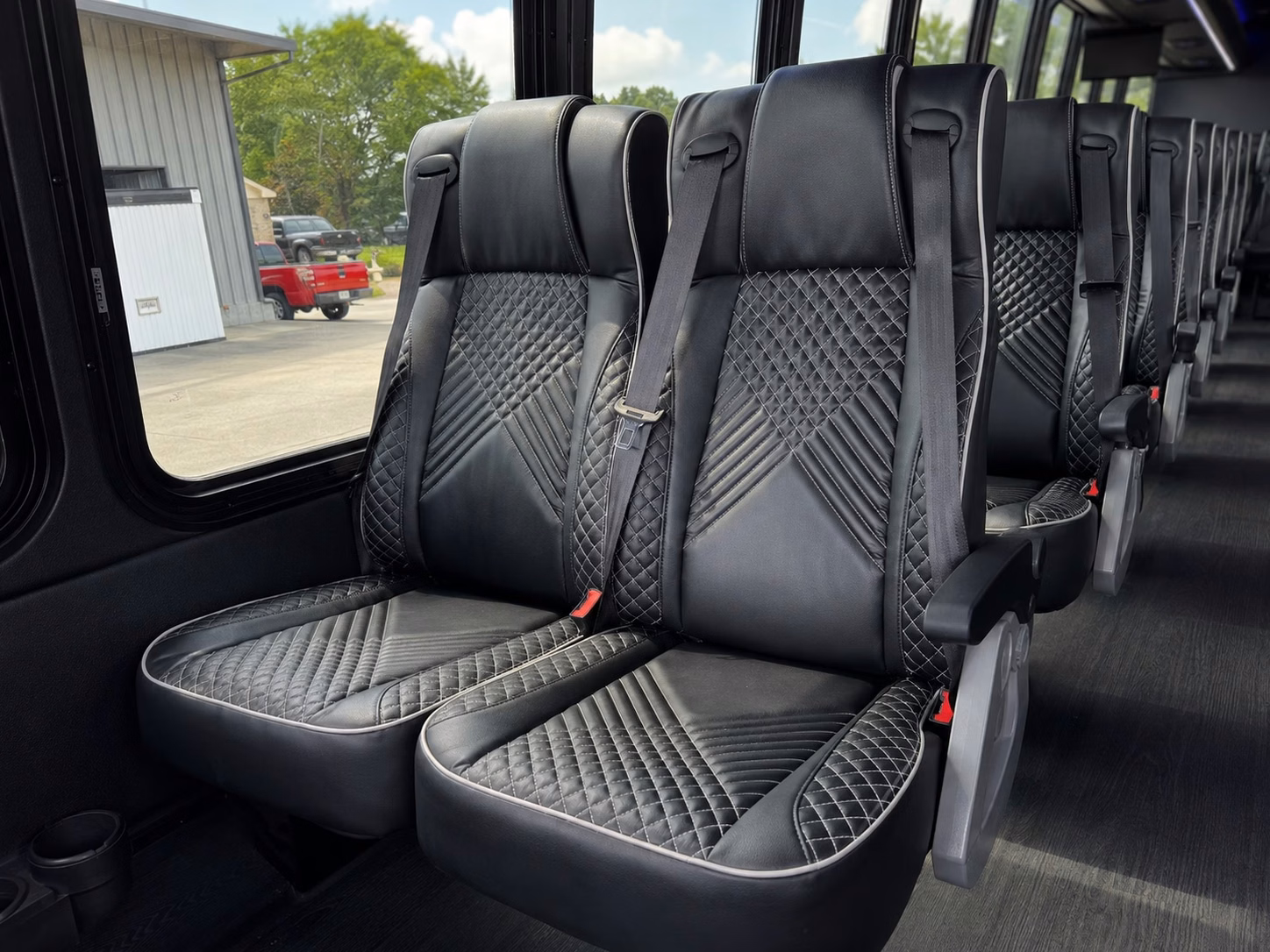 charter buses to warriors and giants games from union city