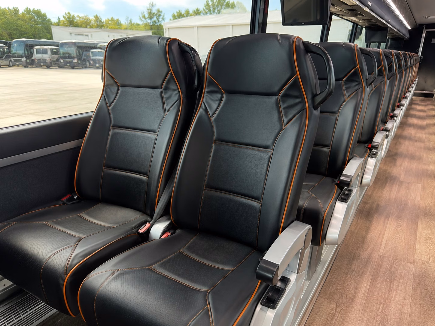 levi s stadium fan bus rentals from union city for 49ers games