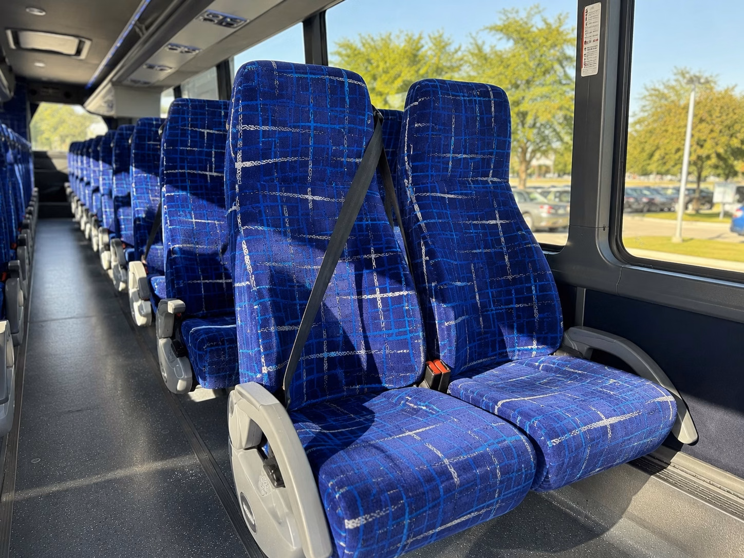 shuttle your wedding guests between union city hotels and ceremony venues without the parking headache