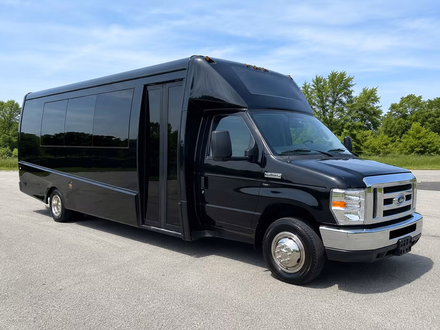 union city 15 passenger minibus rental