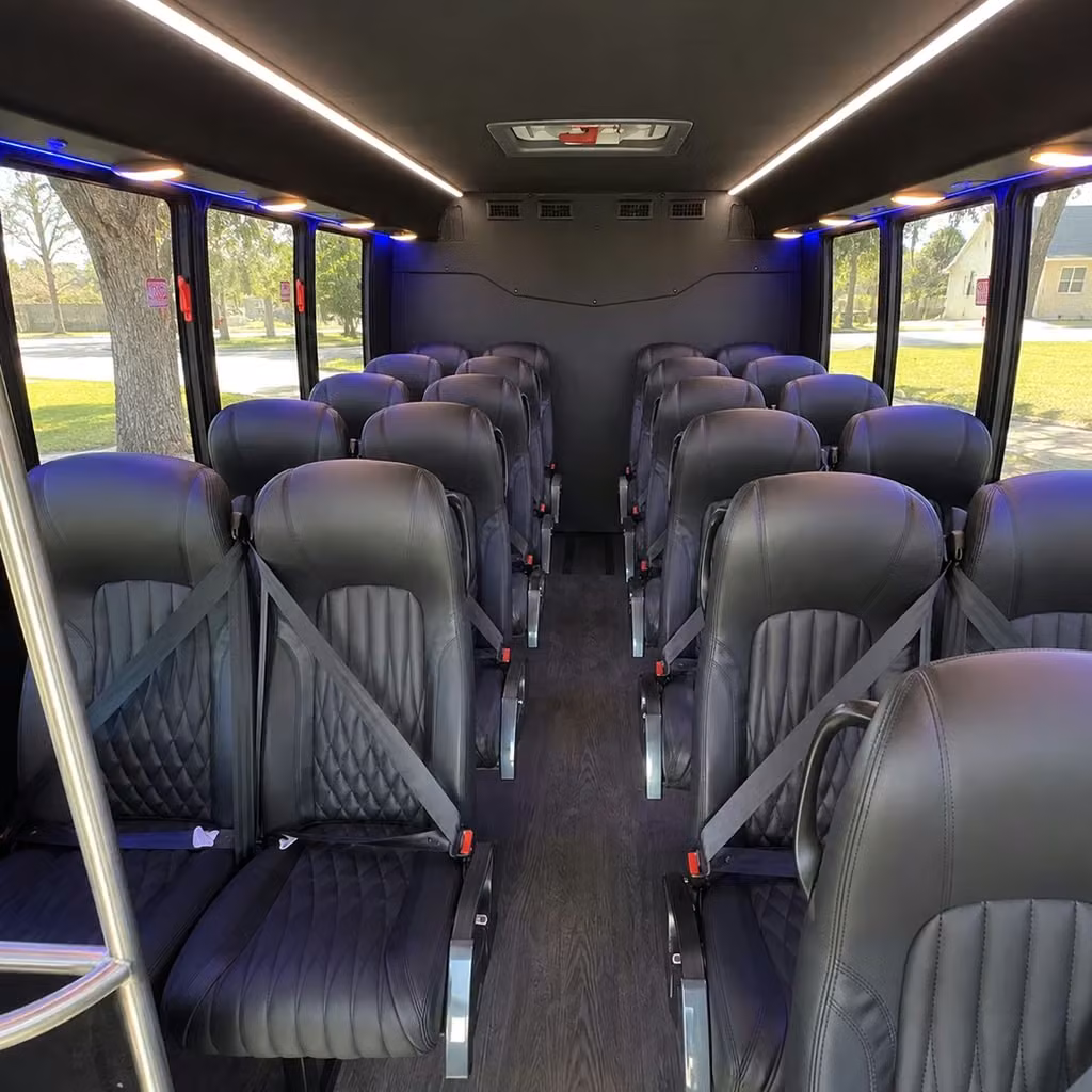 union city 28 passenger minibus rental