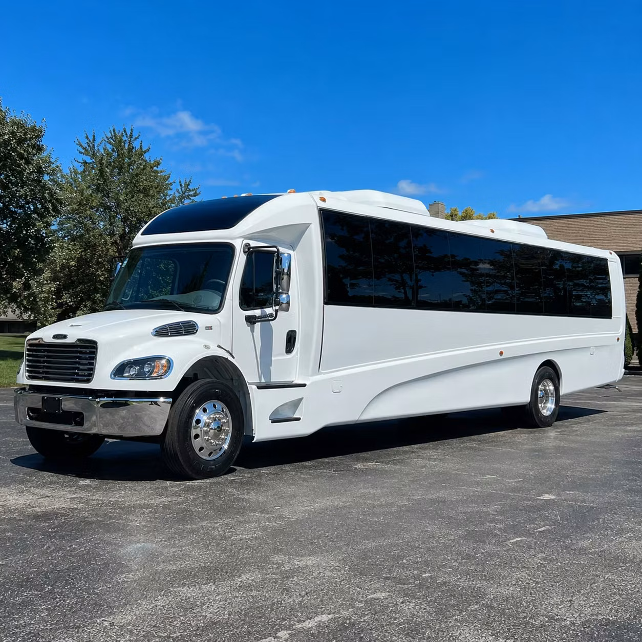 union city 30 passenger minibus rental
